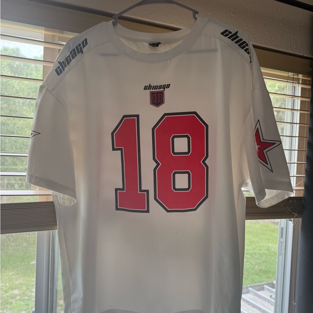 SHEIN White and Red Graphic Jersey Top